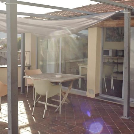 B&B Giardinidivale A 2 Chilometri Da Finale Ligure Borgio Verezzi Værelse billede
